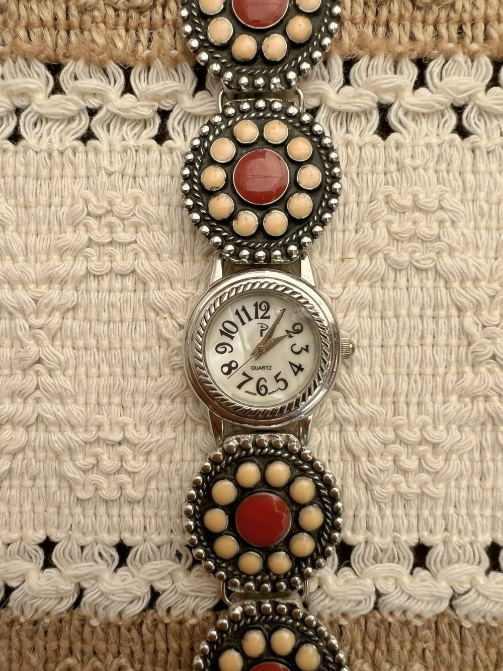 Vintage 90’s | Y2k Southwest Style Ladies Quartz Analog Watch
